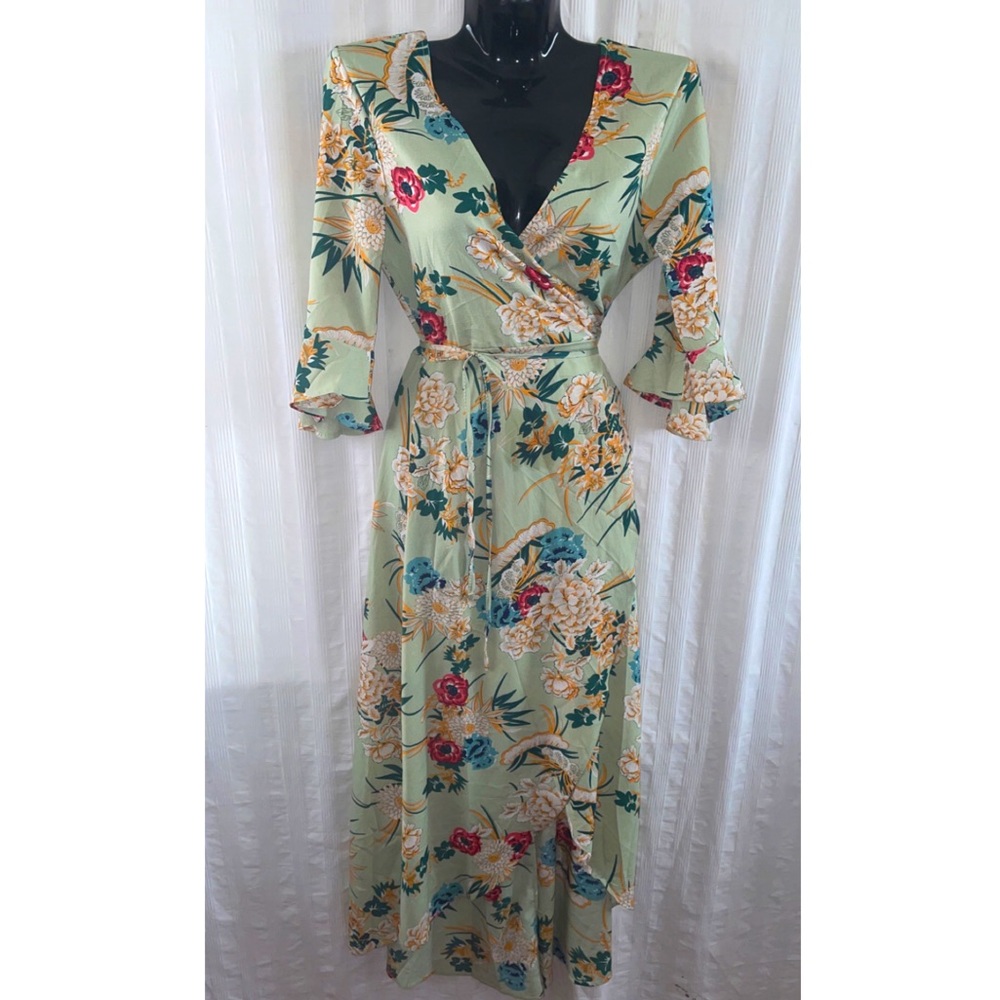 NEW Lulu’s Ruffle Wrap Dress, Size Small - Picture 3 of 6